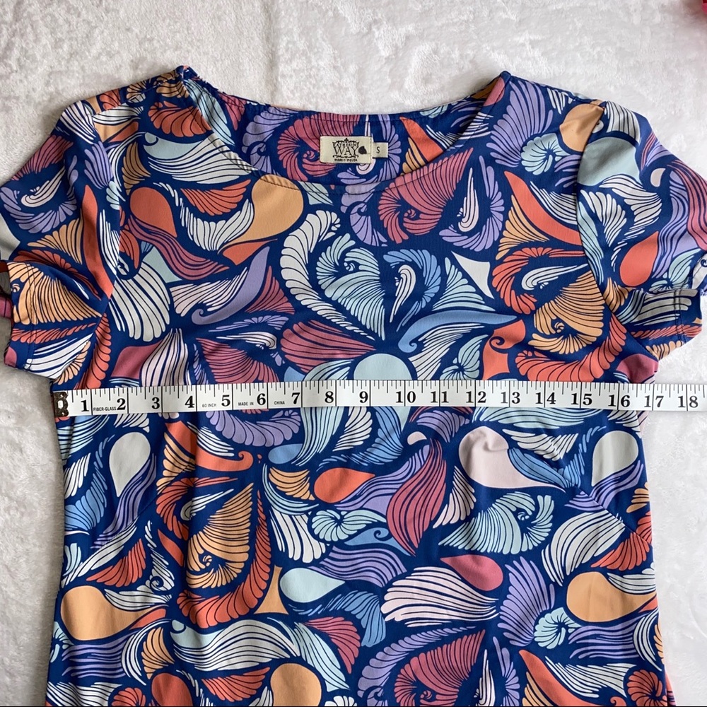 Katherine Way short sleeve Dress - Picture 5 of 6